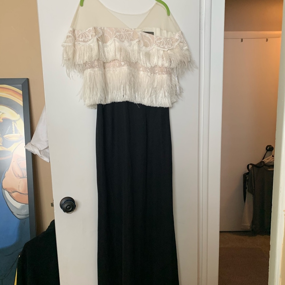 Tahari Shoji gown-never worn. Cream and black.